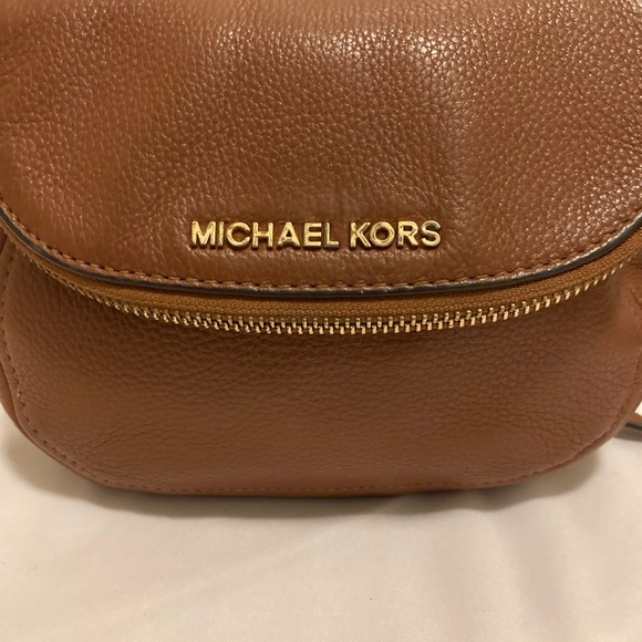 Michael Kors Crossbody - Picture 2 of 7
